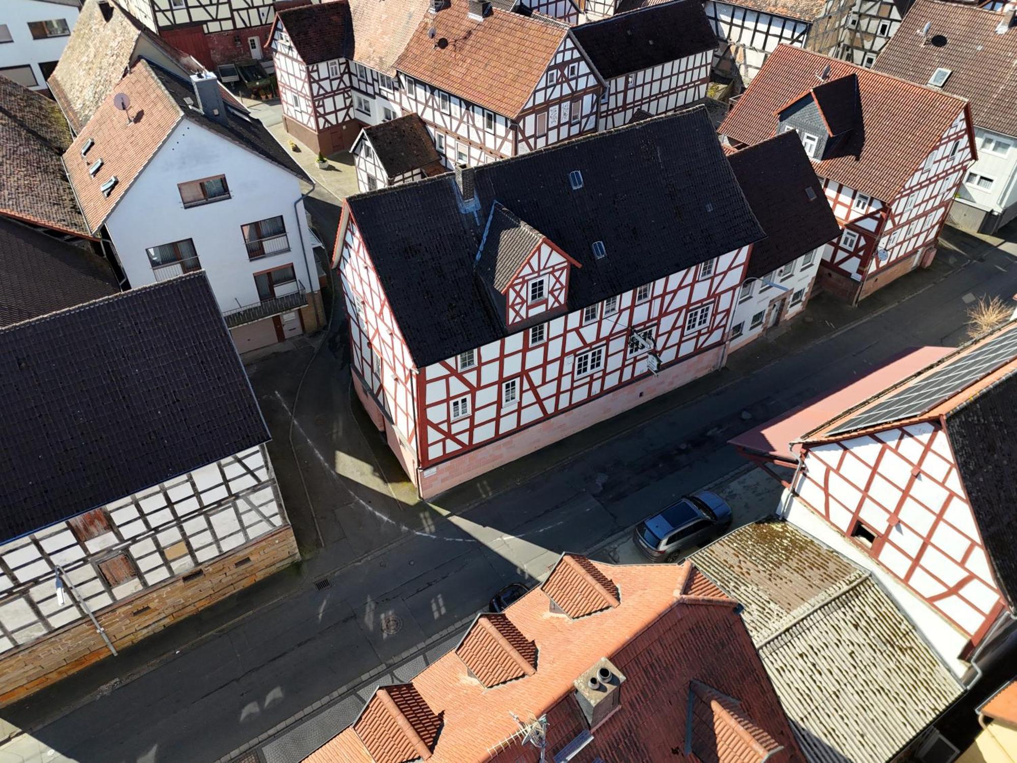 Zur Goldenen Krone Pension Stadtallendorf Exterior foto